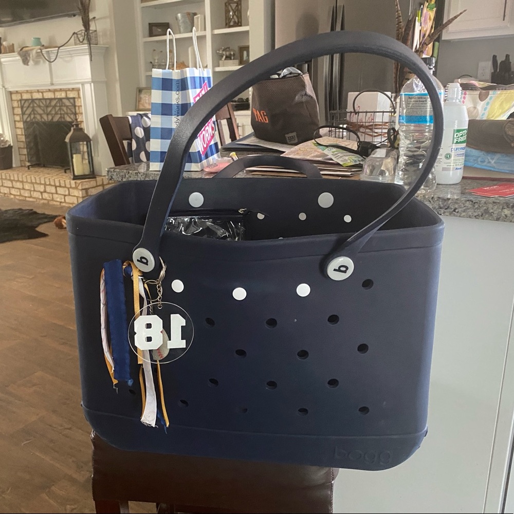 Bogg bag xl, Navy. Used.